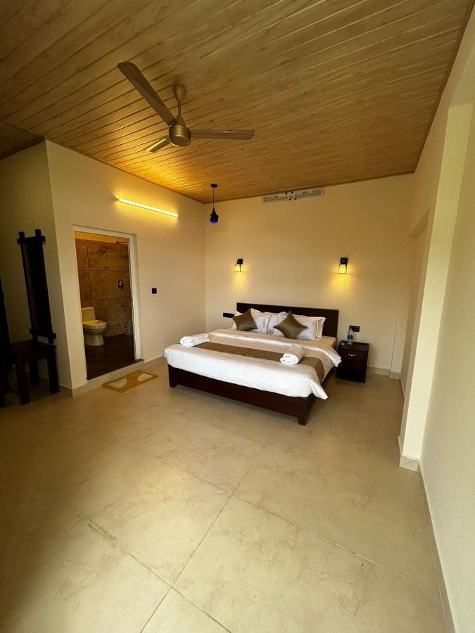 Wild Elephant Resort Kallar Vattiyar Kültér fotó